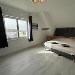 La Maison Penchee, Avec Jardin A 50m De La Prázdninový dům