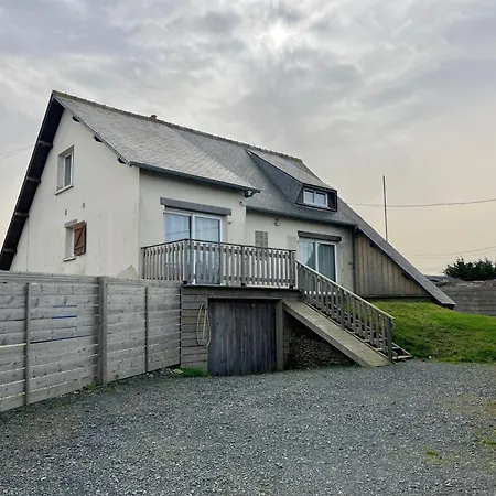 La Maison Penchee, Avec Jardin A 50m De La Feriehus *