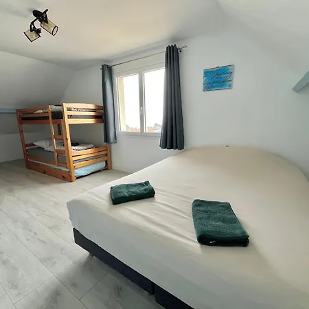 La Maison Penchee, Avec Jardin A 50m De La