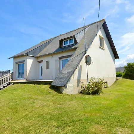 La Maison Penchée, Avec Jardin à 50m De La Casa vacanze Asnelles