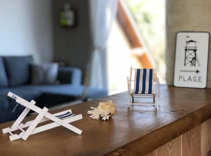 La Maison Penchee, Avec Jardin A 50m De La בית נופש אסנלס