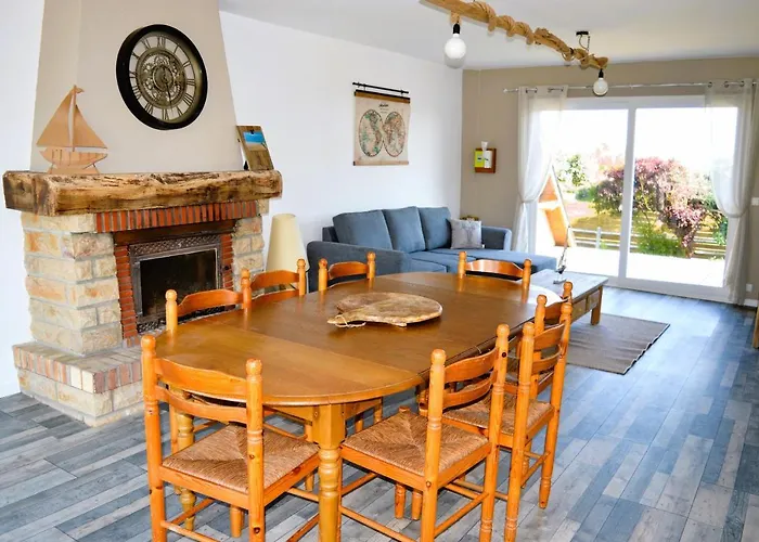 La Maison Penchee, Avec Jardin A 50m De La בית נופש