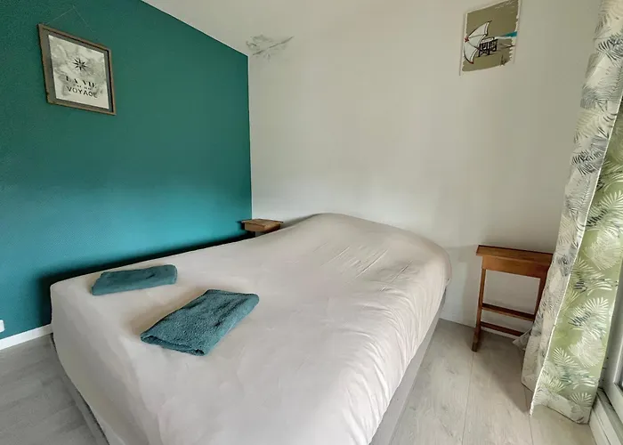 Feriehus La Maison Penchee, Avec Jardin A 50m De La *