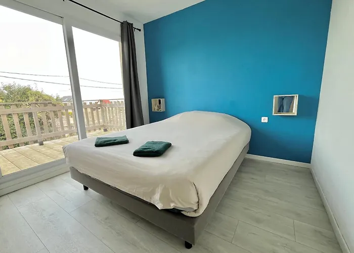 La Maison Penchee, Avec Jardin A 50m De La Ferienhaus Asnelles