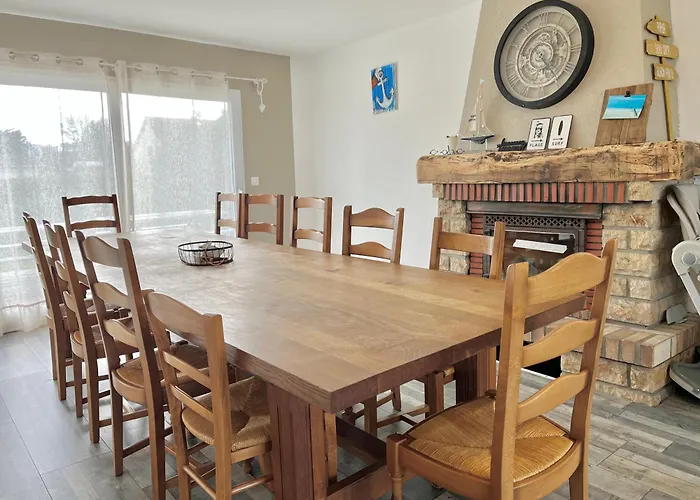 La Maison Penchee, Avec Jardin A 50m De La *