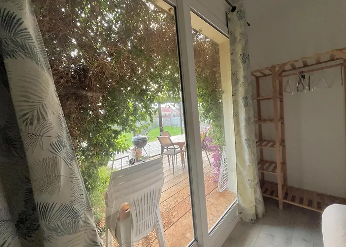 La Maison Penchee, Avec Jardin A 50m De La * Asnelles